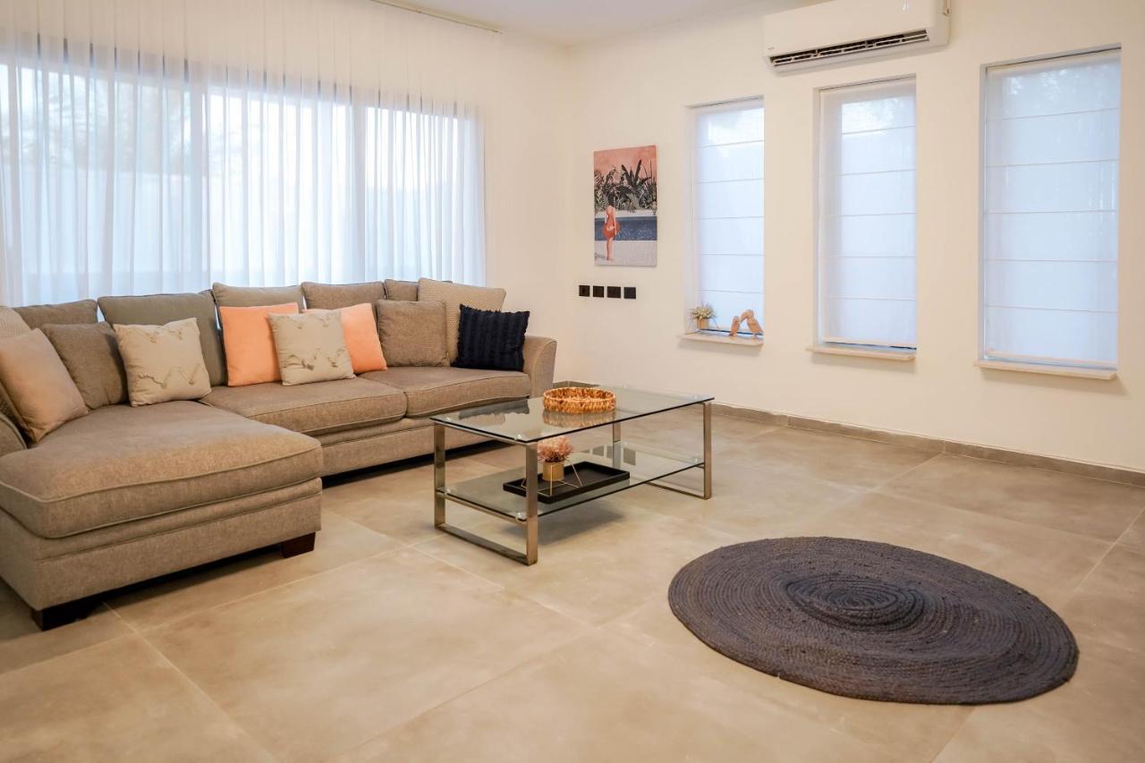 וילה רוני בריכה מחוממת Villa Roni Heated Pool Ελάτ Εξωτερικό φωτογραφία